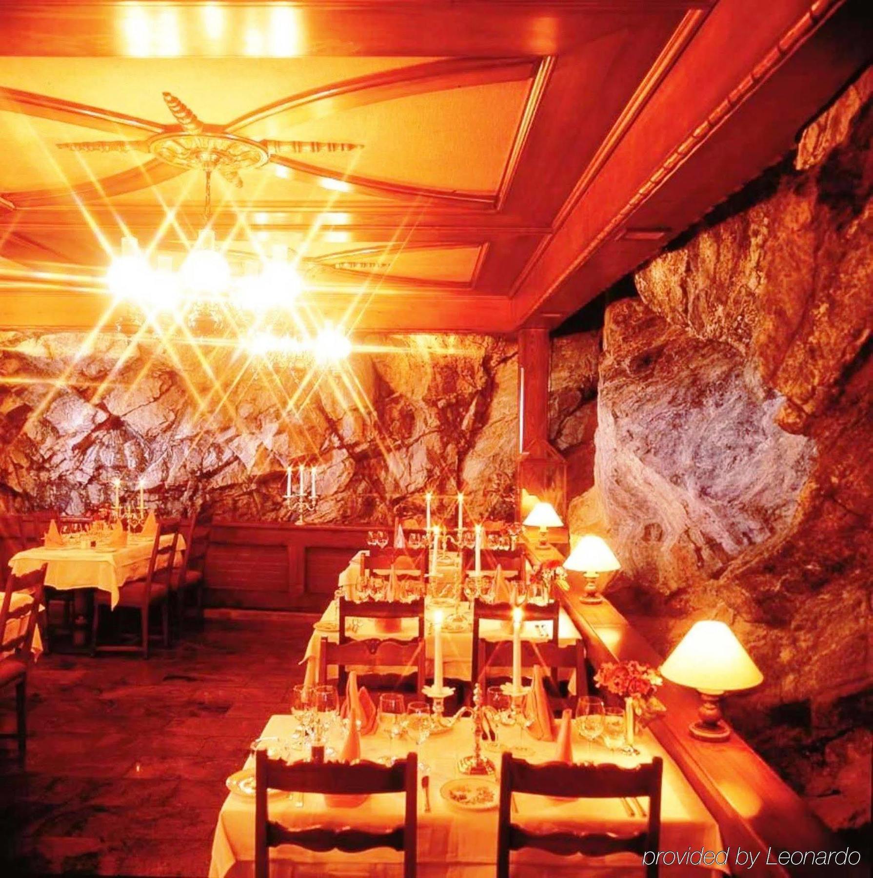Hotel Tschugge Zermatt Exterior photo